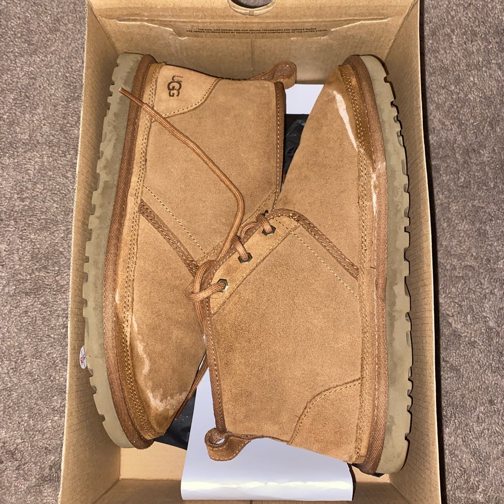 Ugg nuemel boots size 9!